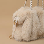 New Plush High-end Fashion Pleated Faux Fox Fur Shoulder Bag