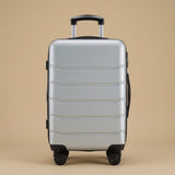 Expandable Hardshell Spinner Suitcase