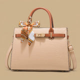 Womens Spacious Stylish And Versatile Tote Bag