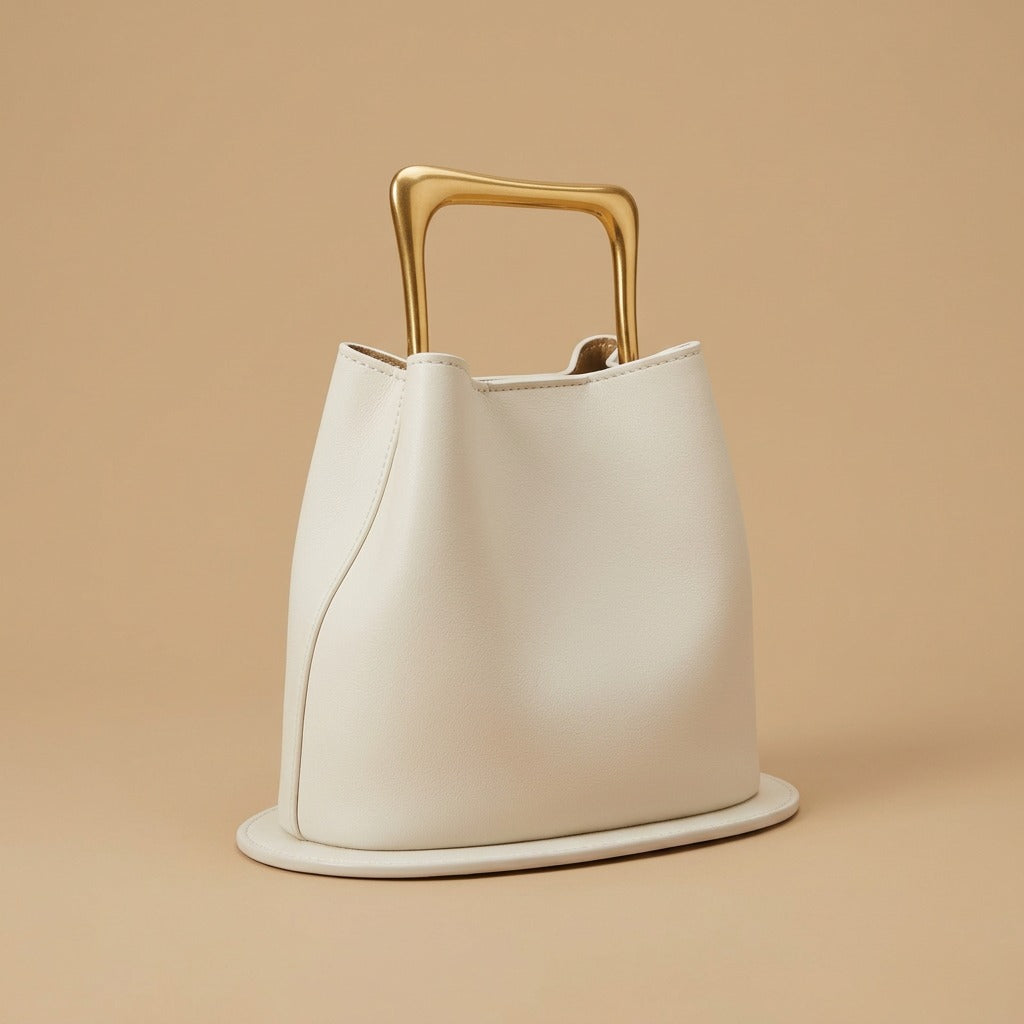 High-End Textured Vintage Leather Bucket Bag With Wooden Handle