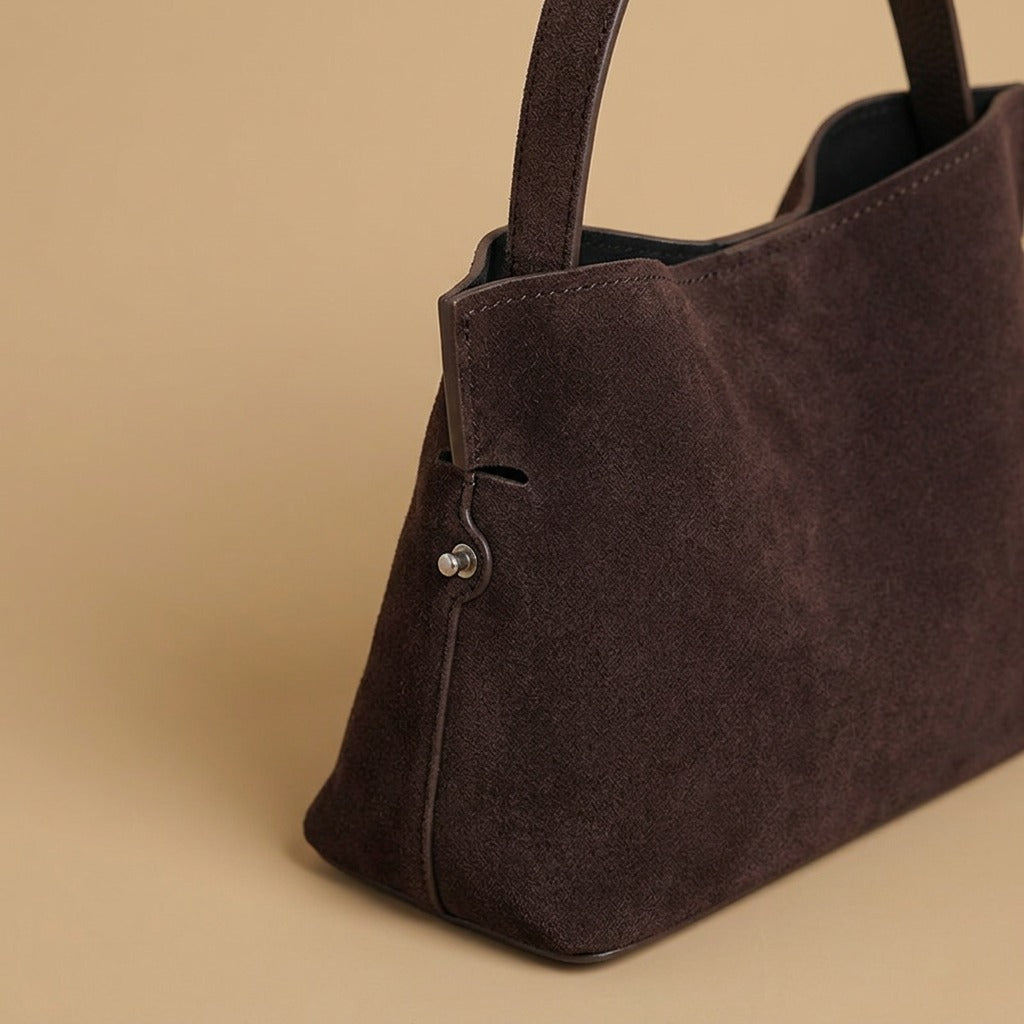 Winter Top-layer Leather Bag With A Niche Design